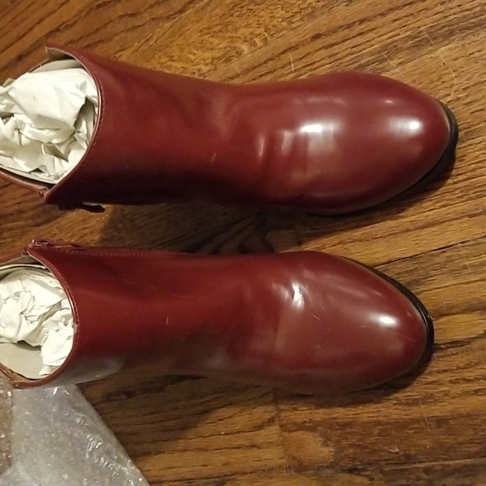 Unze London Deep Red/Maroon Booties sz 9